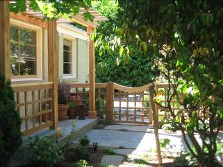 Residential landscaper in Seattle area improves entryway of Madrona home